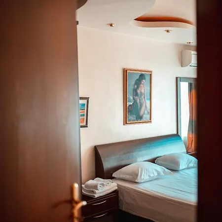 2-br With A Free Private Parking Space Apartamento Varna