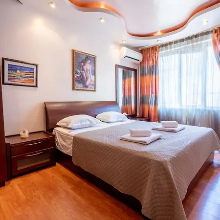 2-br With A Free Private Parking Space